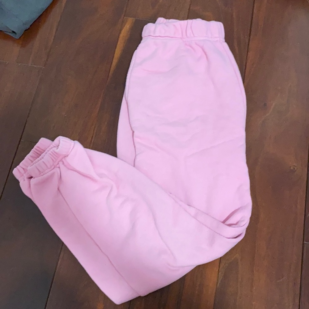 SWEATPANTS